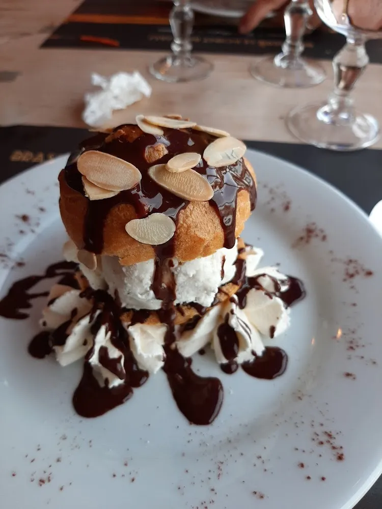 Profiteroles